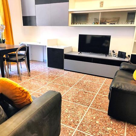 Appartamento Casa Roma Marconi Esterno foto